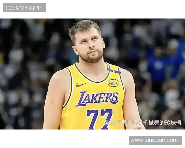 坏消息，湖人东契奇将缺席打国王队的比赛，一周后将接受重新评估